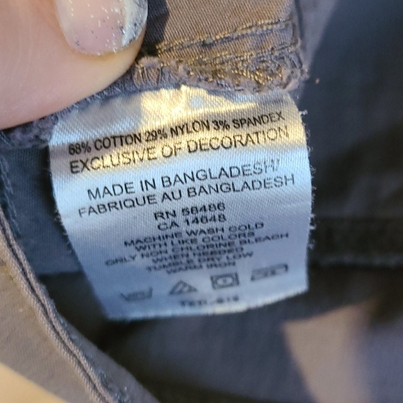 White Sierra Shorts Size 10 - Picture 3 of 4